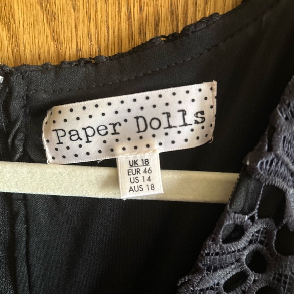 PAPER DOLLS FLORAL LACE DRESS WORN ONCE - Picture 2 of 3